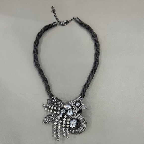 Cache statement necklace - Picture 10 of 15